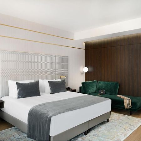 Emerald Hotel By Continental Group Budapest Ngoại thất bức ảnh