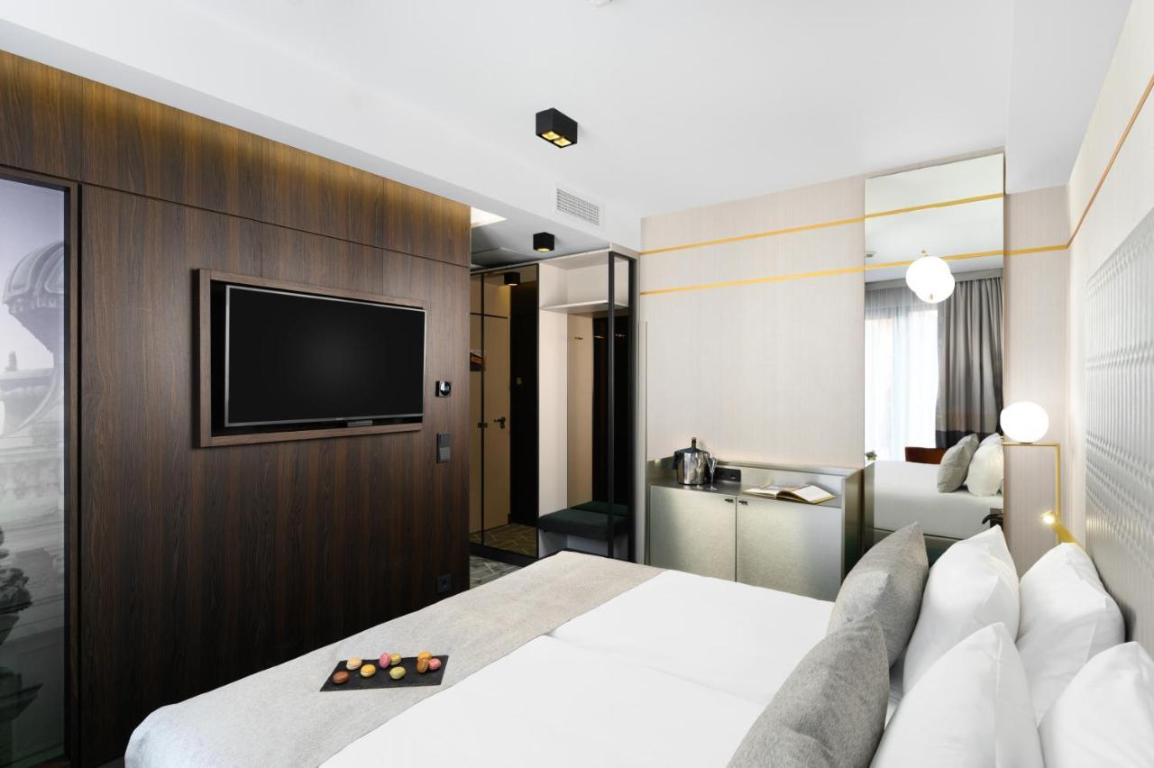 Emerald Hotel By Continental Group Budapest Ngoại thất bức ảnh